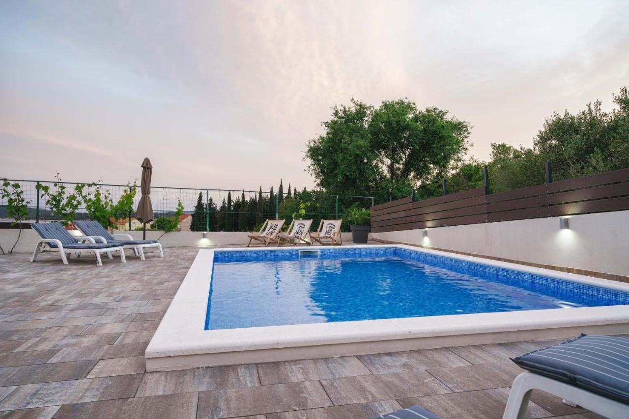 Apartments Markunovic Vodice Ngoại thất bức ảnh